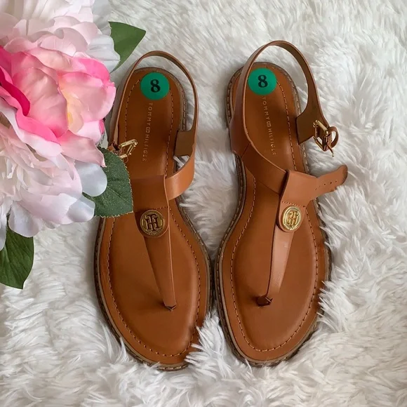 NWOB Tommy Hilfiger sandals size 8 - Picture 1 of 2
